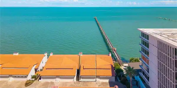 4270 Ocean Drive