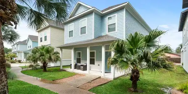 122 Lavaca Circle