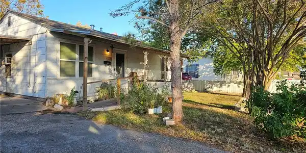 3516 Cottonwood Street