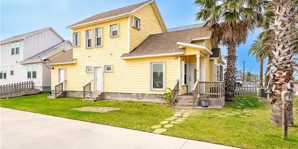 315 Oleander Street