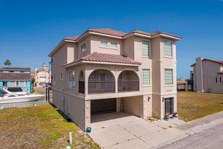 718 Crown Harbor Drive