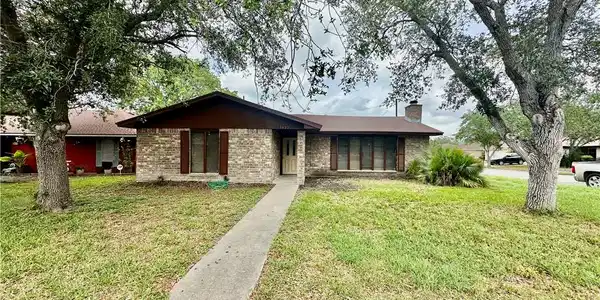 3422 Crest Elm Drive