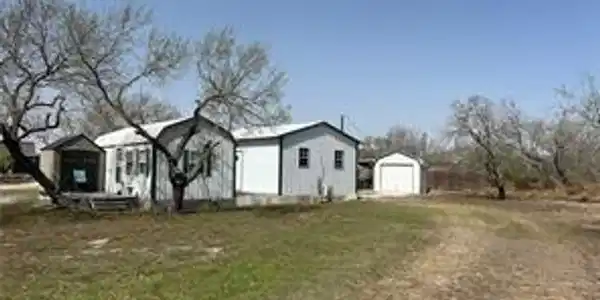 1192 E County Road 2360