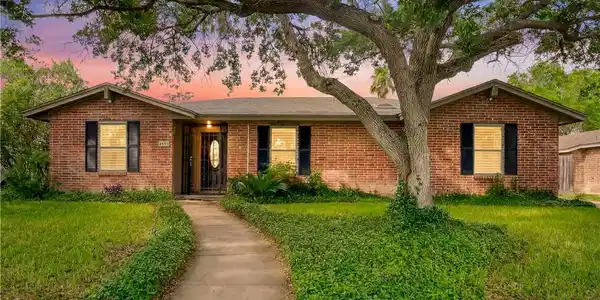 4530 Snead Drive