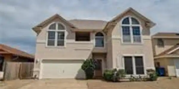 15230 Isabella Court