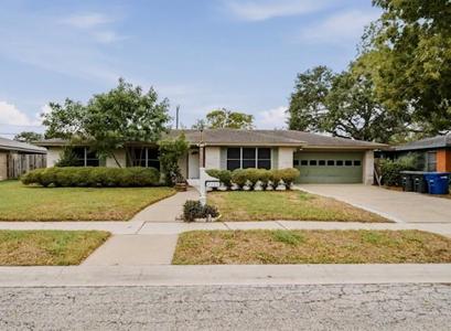 4313 Driftwood PL