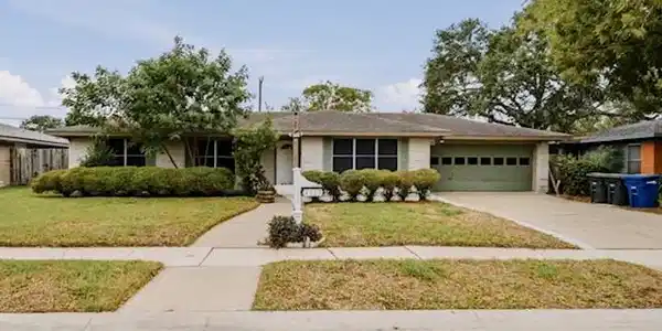 4313 Driftwood PL