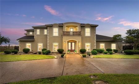 6001 King Trail