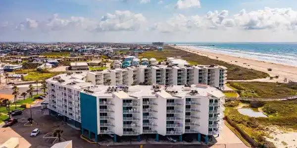 800 Sandcastle Drive