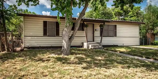 5921 Riley Drive