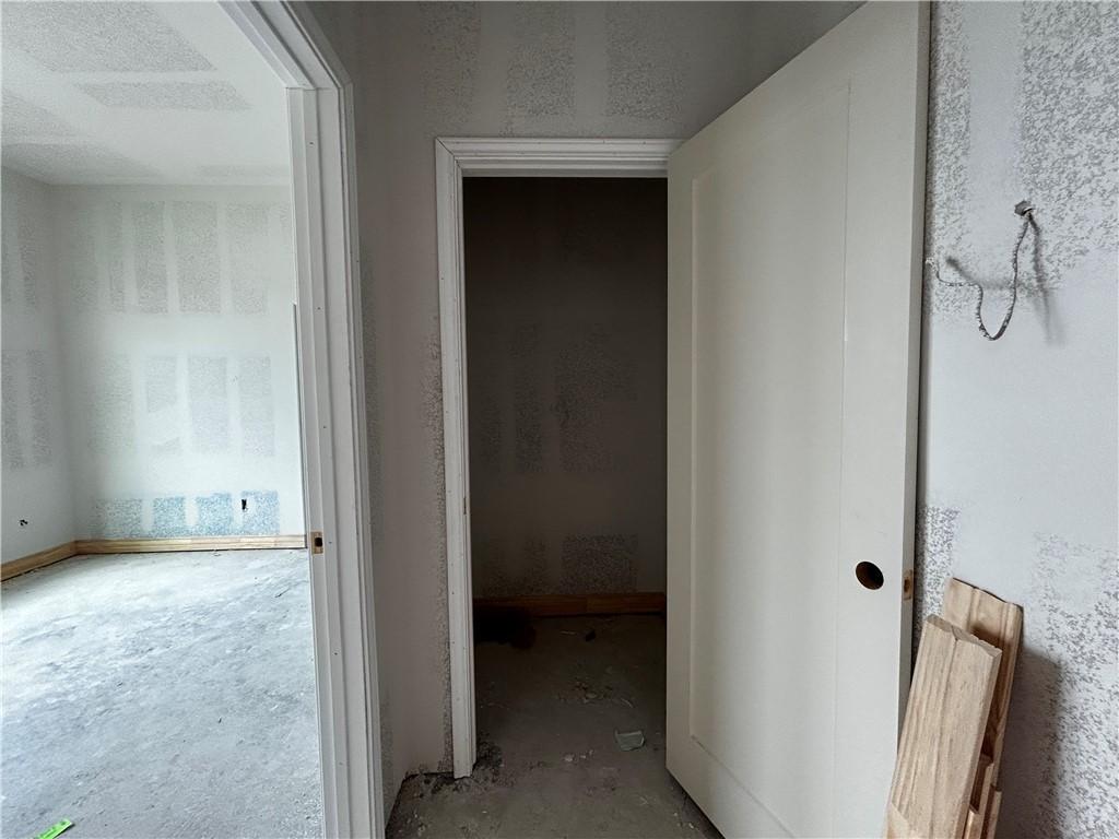 Image 4: Entry closet and private bedroom with ensuite bath