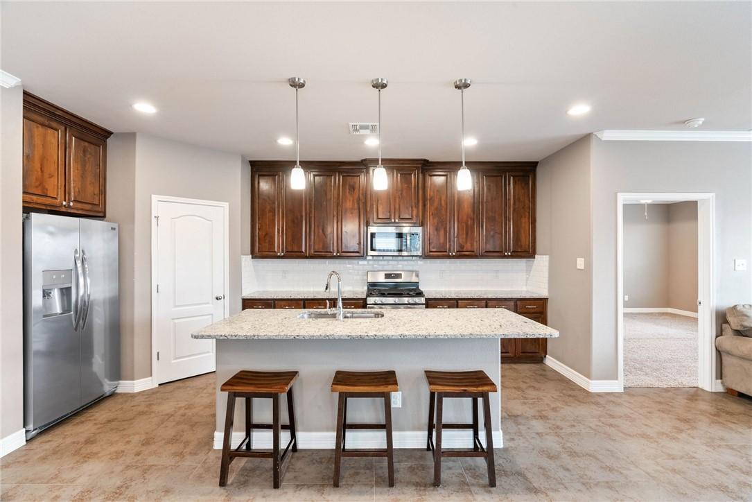 Image 4: Timeless Kitchen