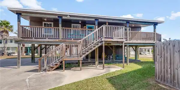 614 Sandpiper Circle