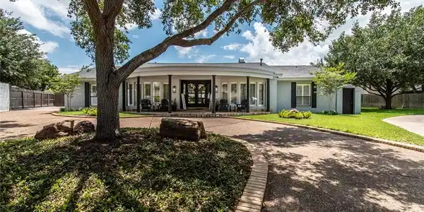 5017 LOST CREEK