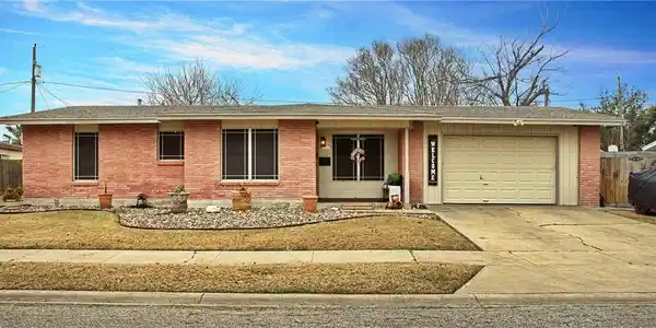 4117 Bradford Drive