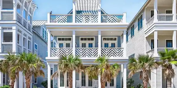 247 Lakeshore Street