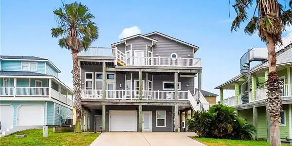 652 Anchor Drive