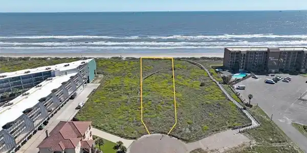 102 Mariners Drive Drive