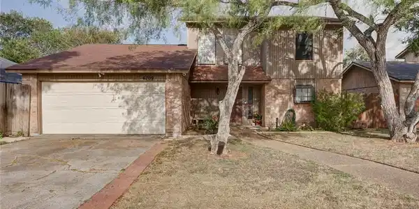 6709 Oakgate Drive