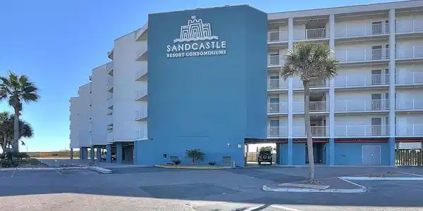 800 Sandcastle Drive
