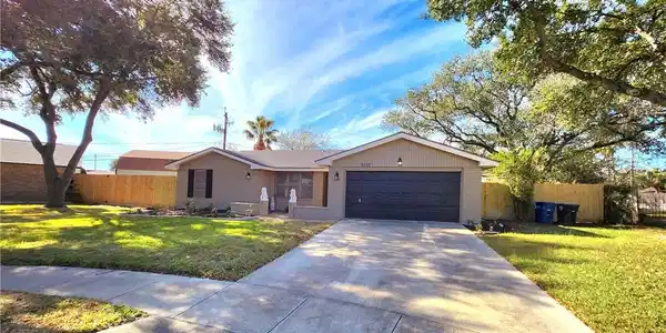 5125 Diver Duck Court
