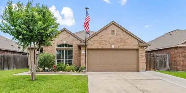 7722 Lands End Drive
