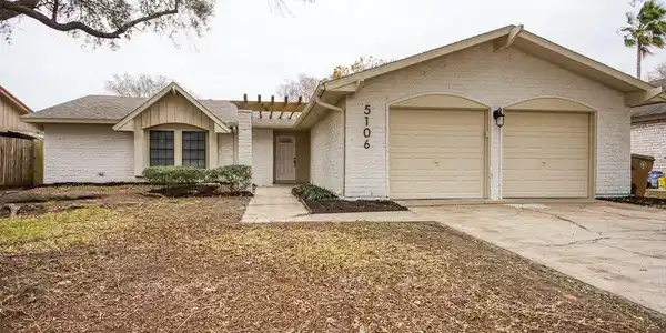 5106 Diver Duck Drive