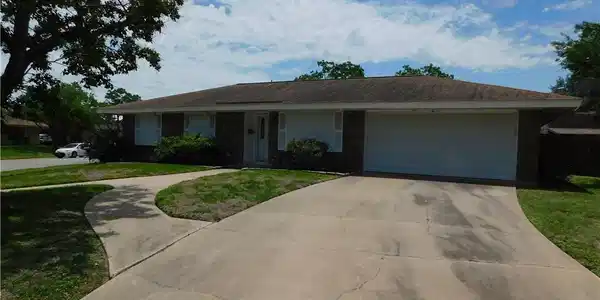 4433 Hickey Drive