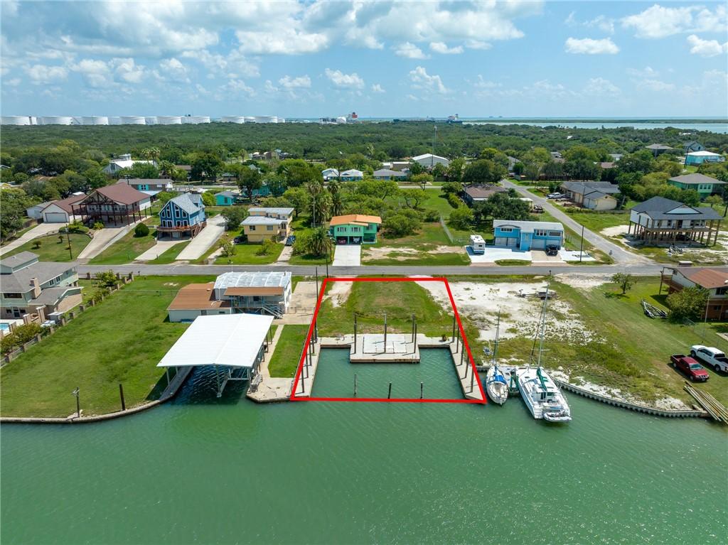 Image 1: 469 WOODHAVEN 
INGLESIDE ON THE BAY TX