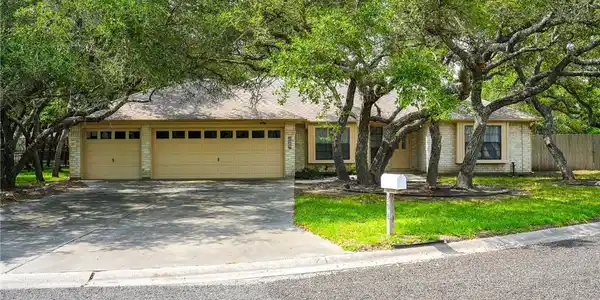 204 Highlands Drive
