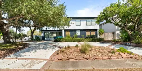 256 Melrose Street