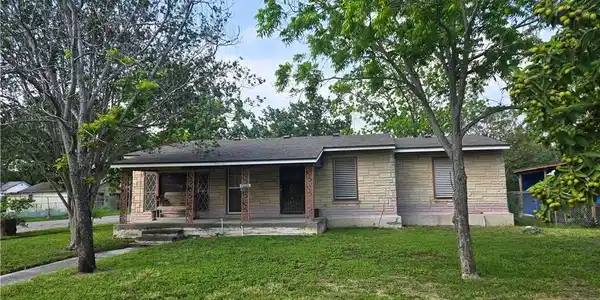 1734 Trenton Drive