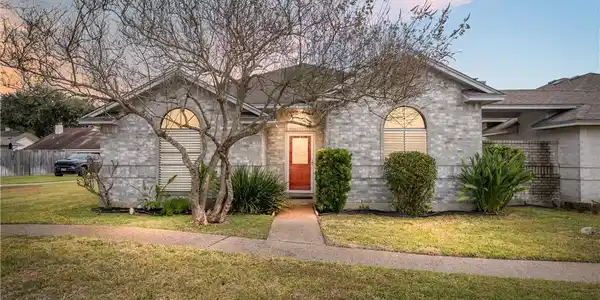 7209 The Mansions Drive