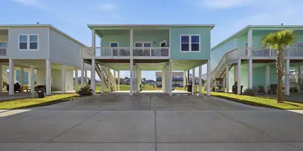 127 Paradise Drive