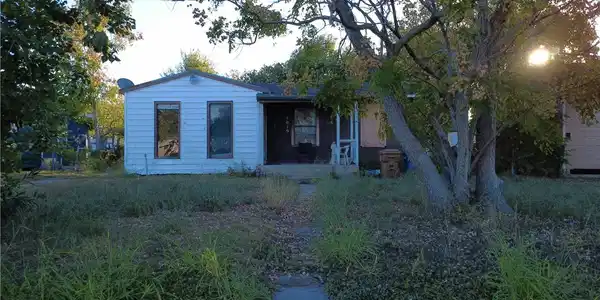 4019 W Vanderbilt Drive