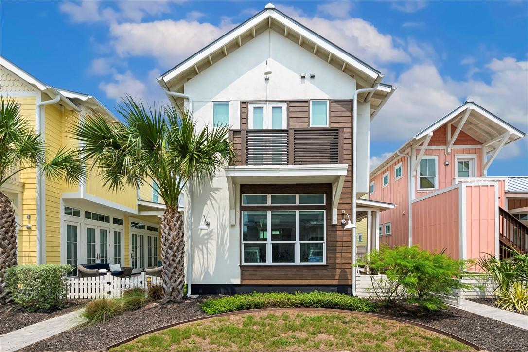 Image 2: Highly desirable 2/2.5 Floorplan