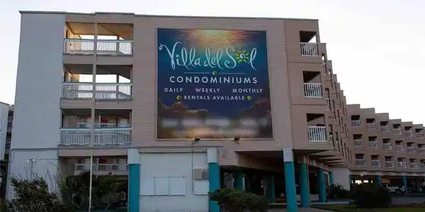3938 Surfside Boulevard