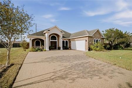 4105 Cimarron Lake Drive