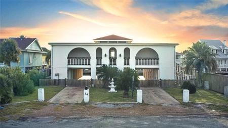 14 Jamaica Drive