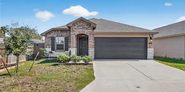 2302 Quiet Drive