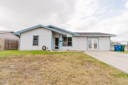 1401 Barcelona Drive