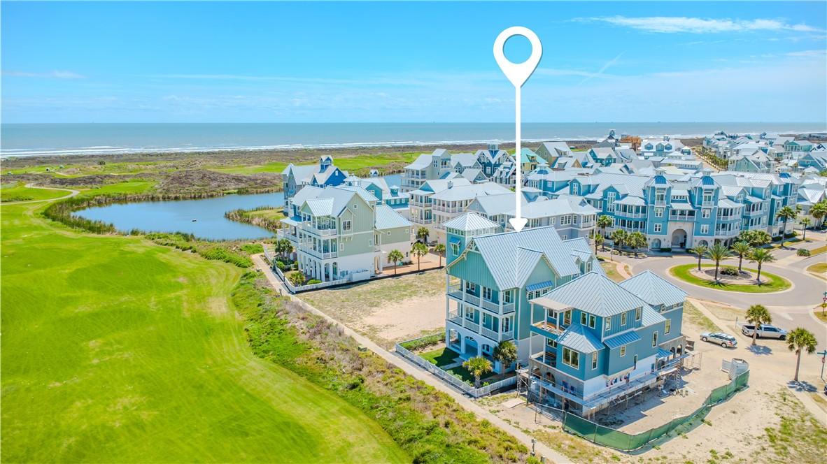 Image 2: Situated within the community to offer golf and oc
