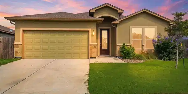 2221 Cuarzo Drive