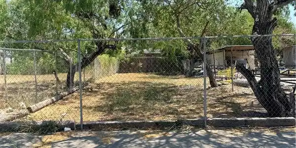 710 Francesca Street