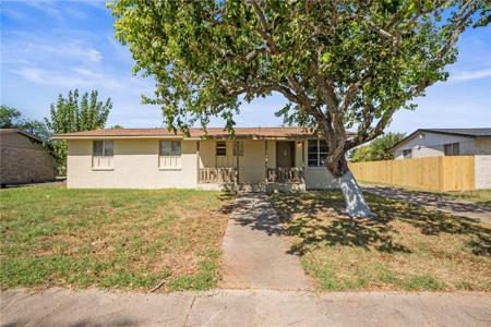 1019 Southcliff Drive