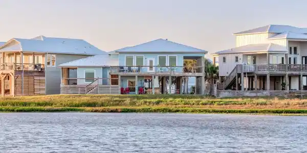 442 Paradise Pointe Drive