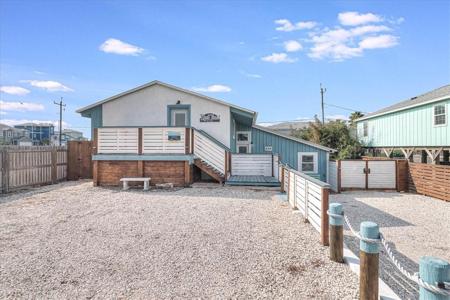 626 Island Retreat Road