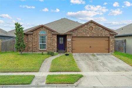 3933 Los Arroyos Drive