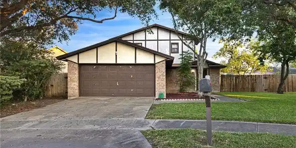 7006 Powderhorn Court