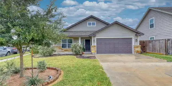 1534 Oak Harbor Drive